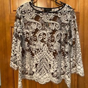 Lace and sheer tule Top, Karen Kane